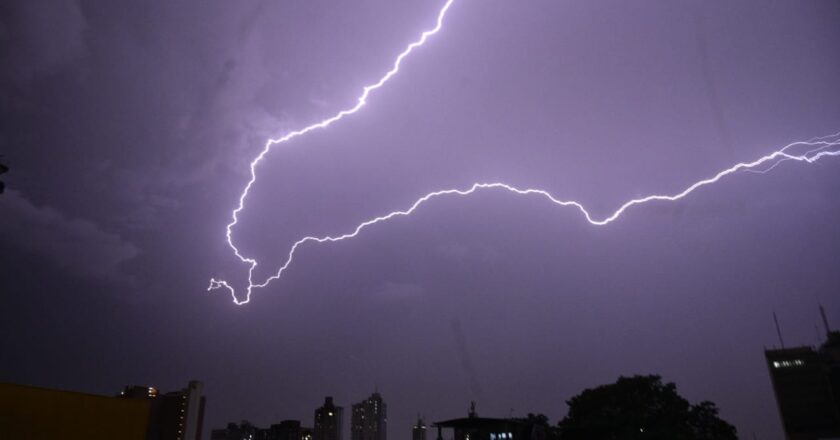 Lluvias y tormentas seguirán afectando al país este domingo
