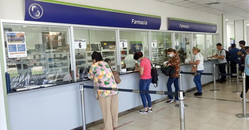 IPS anuncia ingreso de 347 productos médicos para farmacias y hospitales