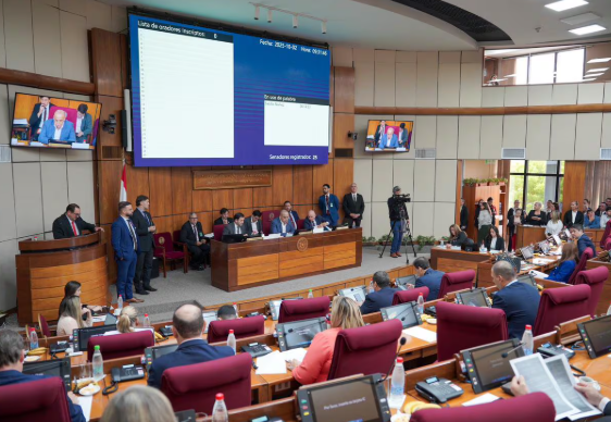 El debate que podría cambiar cómo se calcula el salario mínimo en Paraguay