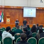 Migraciones recorre universidades del Este para orientar a extranjeros sobre sus documentos