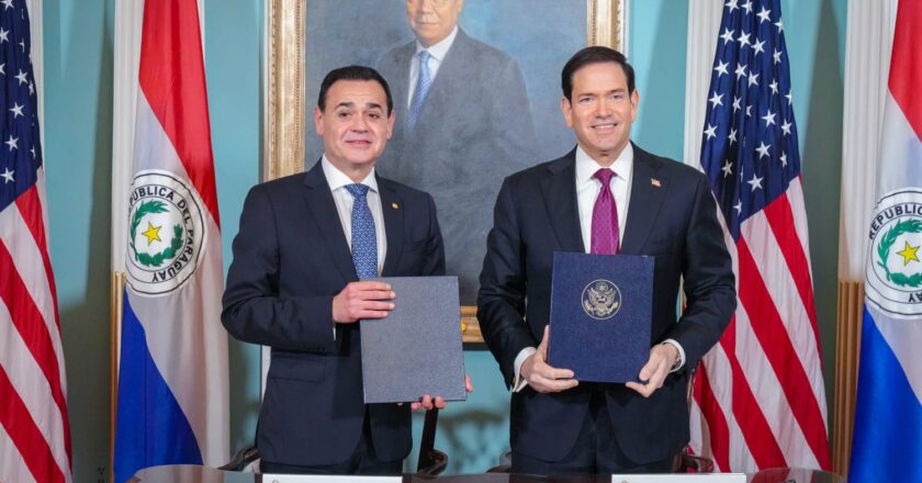 Paraguay y EE.UU. firman acuerdo para fortalecer la cooperación nuclear civil