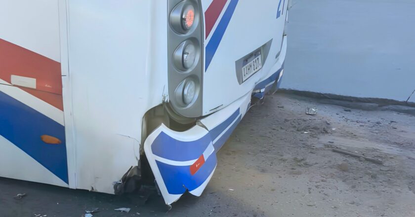 Bus de la línea 187 perdió el eje trasero y dejó cuatro pasajeros heridos