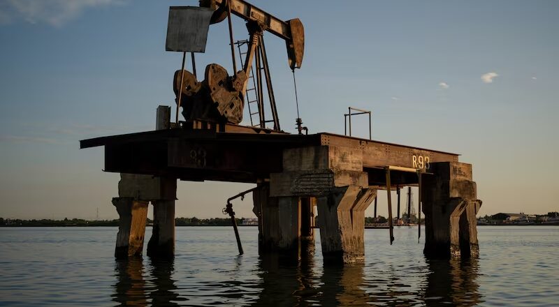 Acuerdo petrolero de Trump con Venezuela sorprende a las petroleras de EE.UU.