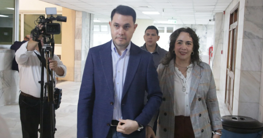 Hernán Rivas espera sentencia por su título de abogado tras pedido fiscal de 12 años