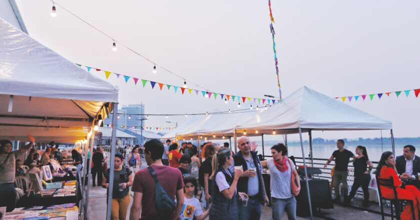 Nueva edición de El Barullo llega al Puerto de Asunción con música y feria