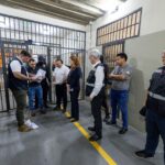 Destituyen a Rubén Peña tras fuga de reos y hallazgo de celdas VIP en Emboscada