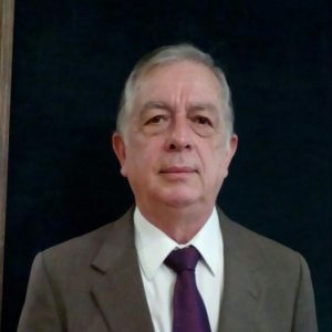 Víctor Cabral, creador del programa "Cirugía de mentes".