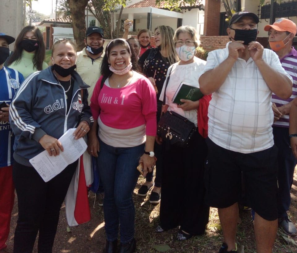 Corredores de la quiniela durante una manifestación frente a la Conajzar durante el mes de octubre. 