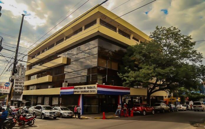 Reportan casi 70 denuncias por falta de pago de aguinaldo