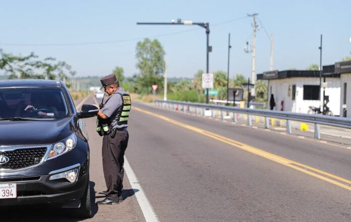 Caminera sancionó a 900 conductores por diferentes infracciones de tránsito