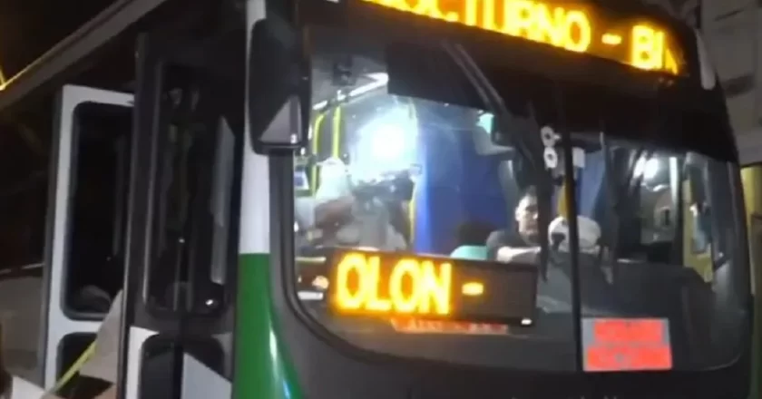Opama rechaza servicio de bus nocturno «Oso», propuesto de Jatar Fernández