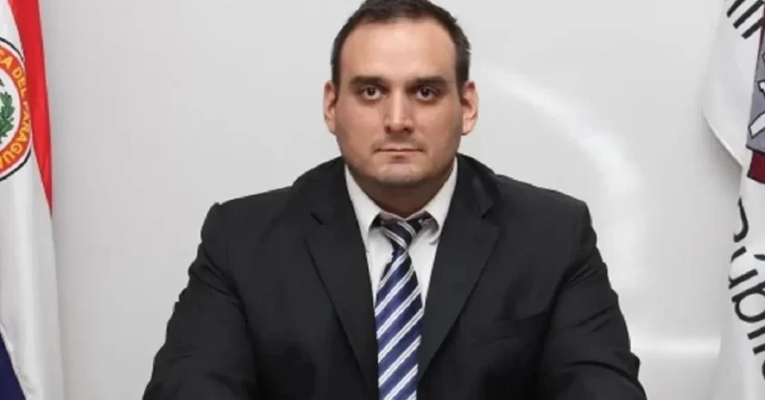 Fiscal que investiga a Mario Abdo renuncia a 24 horas de vencer el plazo