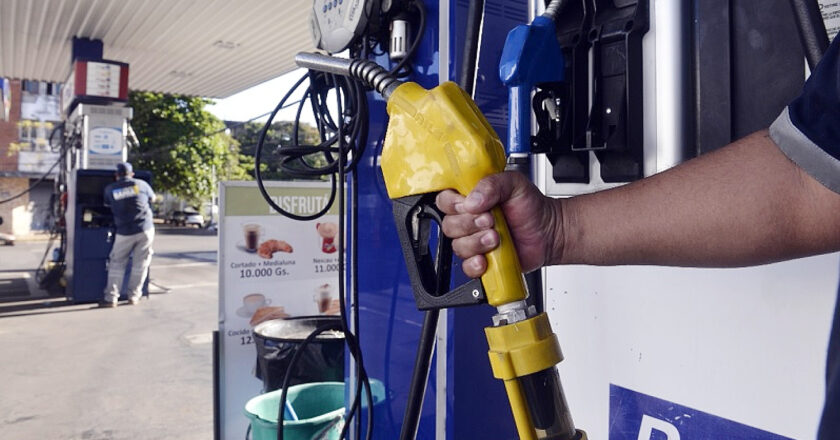 Suba de hasta G. 1.000 en combustibles golpea al bolsillo