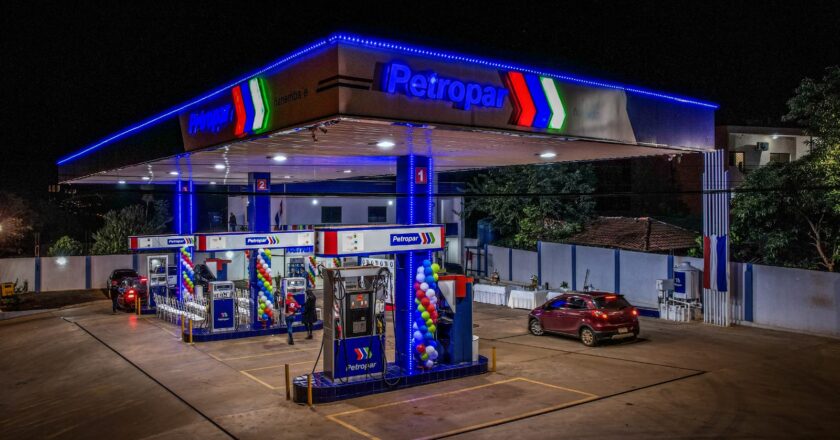 Petropar: despidos y polémica en torno a Eddie Jara