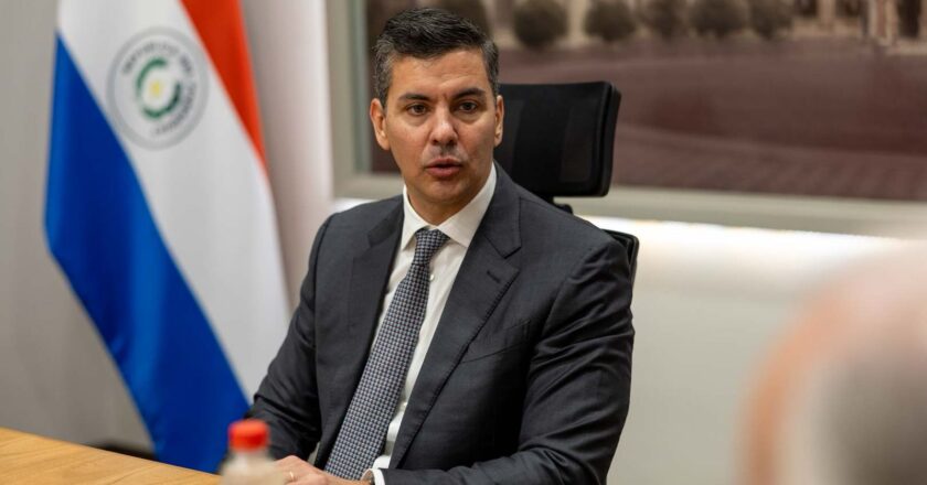 Contraloría inicia examen patrimonial al presidente Santiago Peña