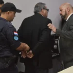 Periodista Carlos Granada vuelve a prisión tras ser hallado culpable de acoso