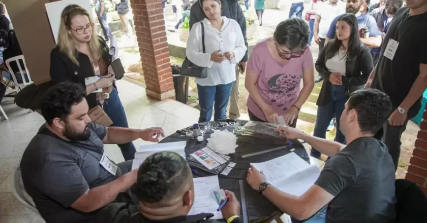 Incidentes y abucheos marcan las elecciones municipales en Ciudad del Este