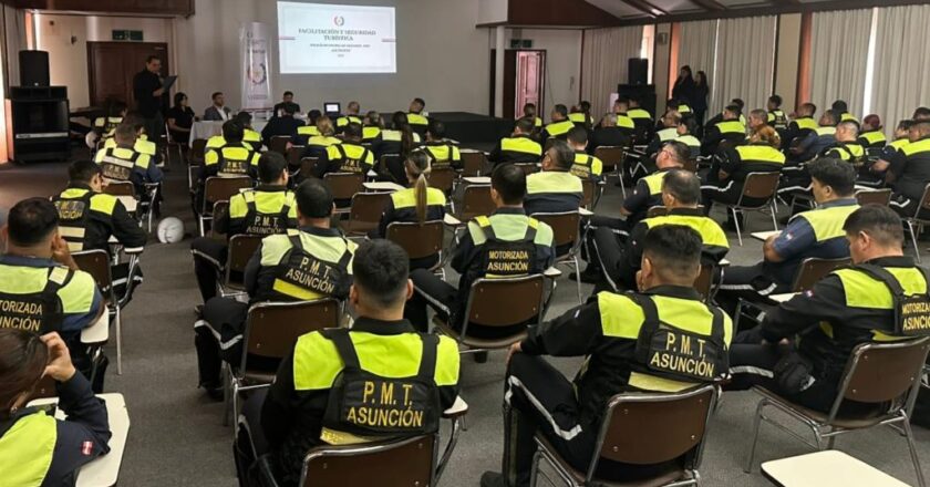 Impulsan jornada sobre seguridad turística para inspectores de la PMT