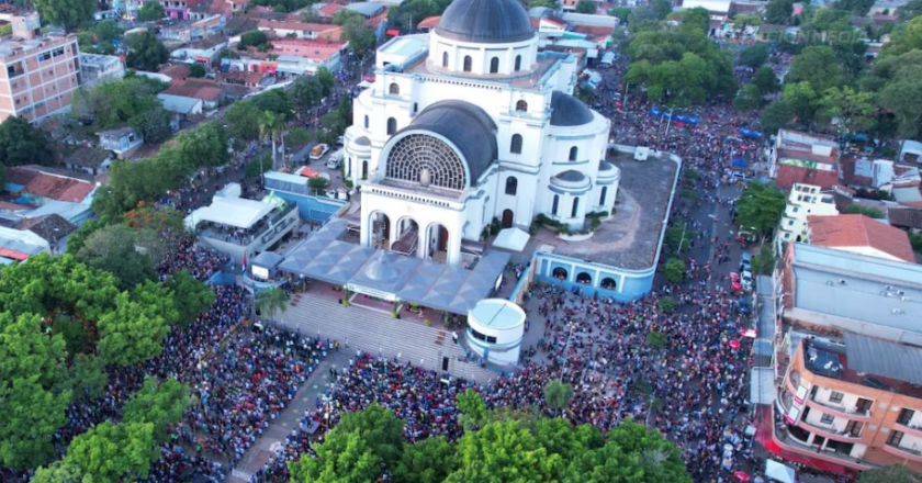 La iglesia hizo un fuerte llamado contra la corrupción e instó a autoridades a gobernar con «honestidad»