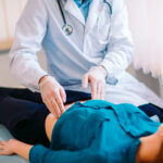 Convocan a pacientes para cirugías gratuitas de hernia inguinal