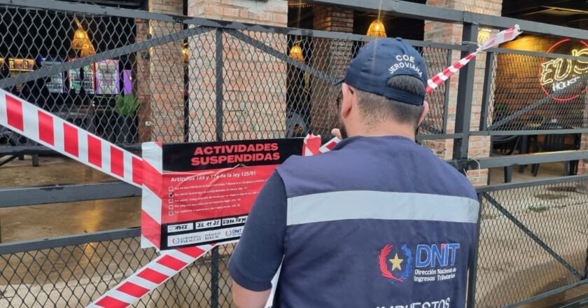 DNIT suspende actividades a conocida cadena fast food