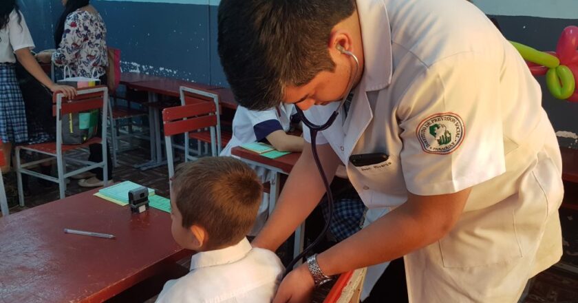 Retorno a clases: Salud recuerda que inspección médica es obligatoria y gratuita