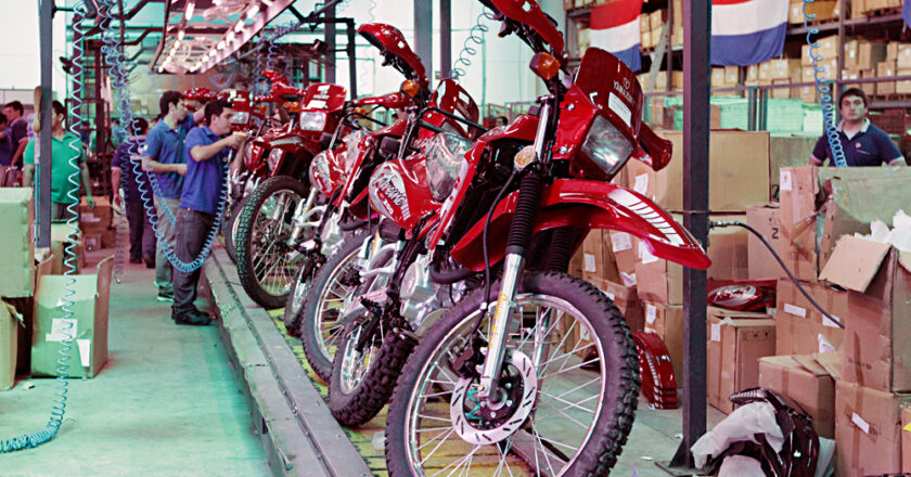 Gobierno reduce costos de matriculación de motos y apunta a la formalización total