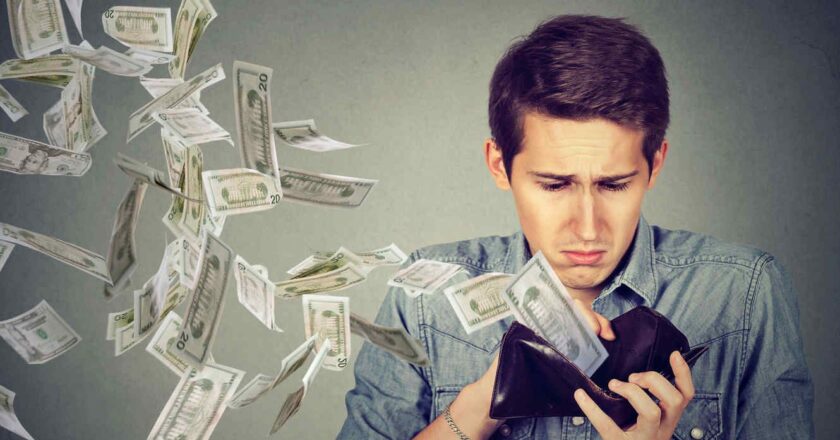 El ajuste silencioso: quién paga realmente la crisis