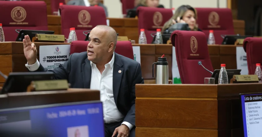 Bachi sobre Chaqueñito: “Si renuncia, le hace un favor al Senado”