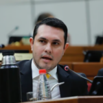 ANEAES pone en duda legitimidad del título de Hernán Rivas