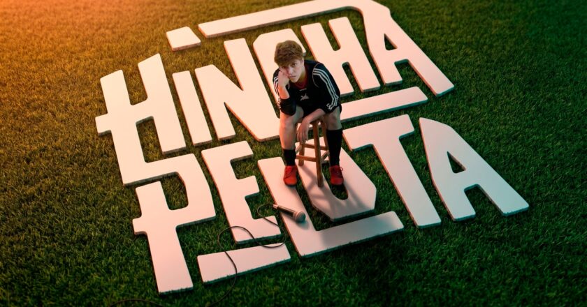 Caro Romero presenta “Hinchapelota”, su nuevo especial de stand up