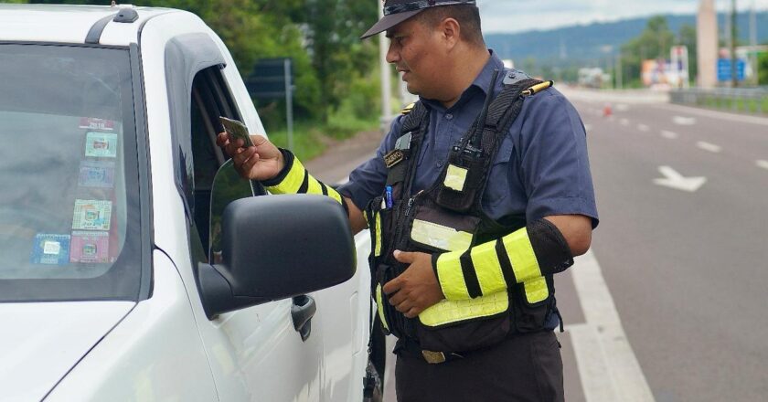 Habilitación vehicular vence el 30 de junio y conductores arriesgan multas