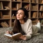 VACACIONES CON LIBROS Y AUTORES