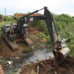 Fuerzas Armadas intensifican limpieza de cauces para prevenir inundaciones por El Niño