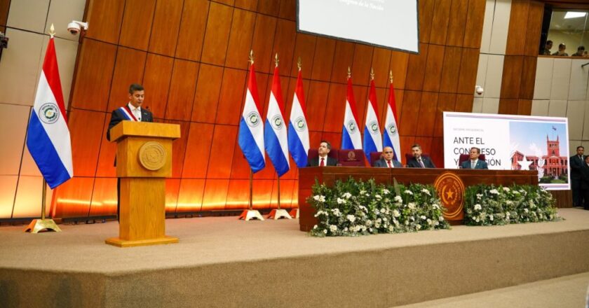 Peña reivindica crecimiento económico, pero admite que la salud sigue siendo la principal deuda de su gestión