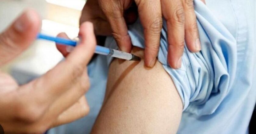 Refuerzan campaña de vacunación para prevenir enfermedades respiratorias en niños