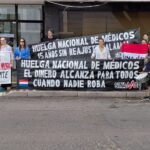 ¿Qué hospitales y servicios afecta la huelga nacional de médicos?