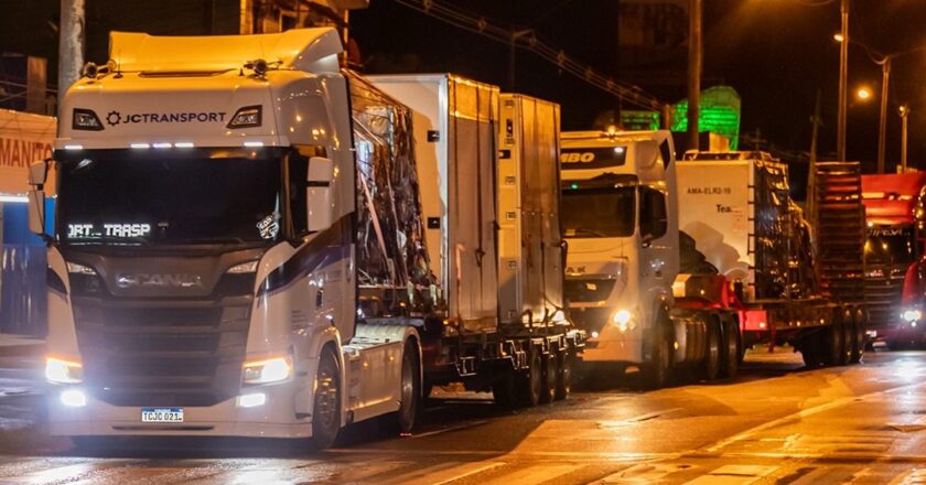 Los autos del WRC ya están en Encarnación y Paraguay acelera hacia la largada