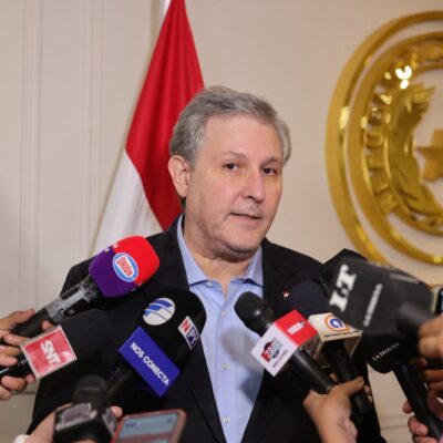 Filizzola critica debate sobre Cartes mientras persisten problemas sociales