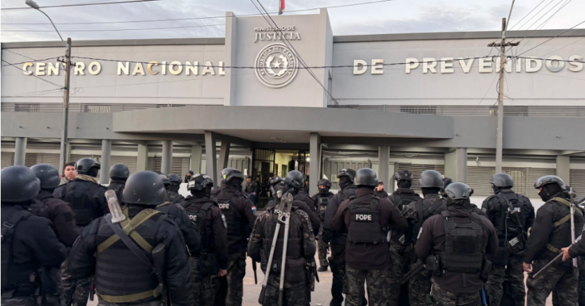 Incautan drogas, celulares y armas blancas en Centro Nacional de Prevenidos exTacumbú