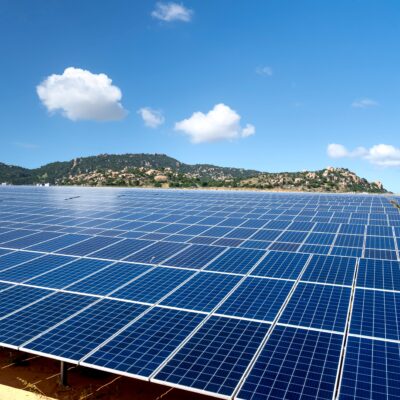 ANDE prepara primera licitación para comprar energía privada