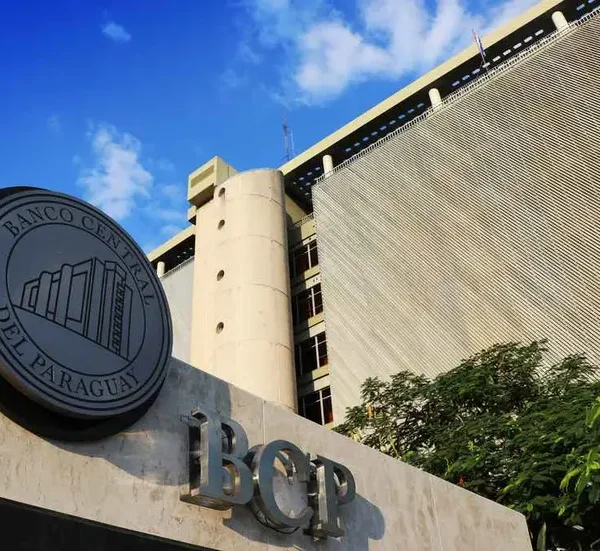 Informe del BCP expone observaciones, sumarios y medidas regulatorias sobre distintas entidades bancarias
