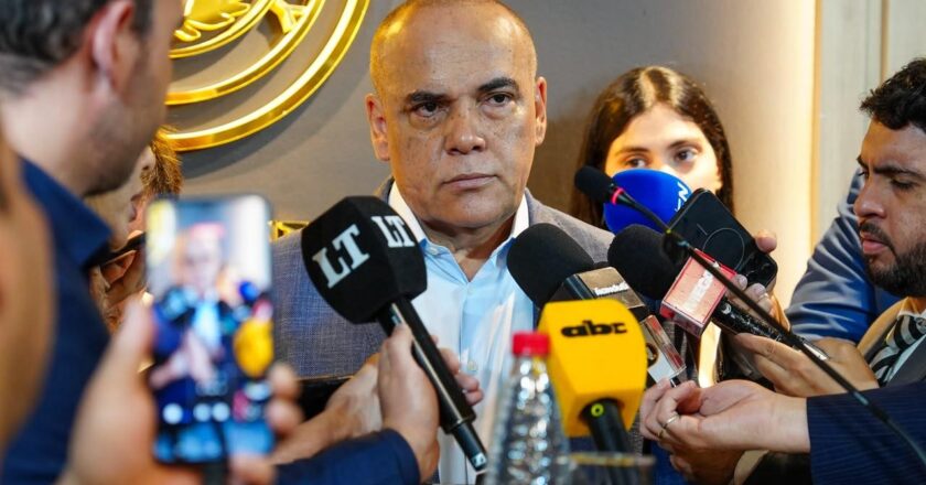 Bachi Núñez posterga hasta el lunes la apertura del informe del BCP