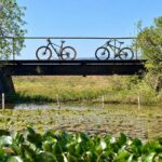 Paraguay recupera antiguas vías del tren para construir una bicisenda de 420 kilómetros