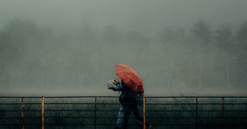 Persisten las lluvias en Paraguay y prevén una mejoría gradual a mitad de semana